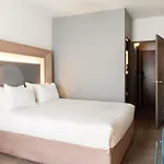 Novotel Paris Malmaison Hotel Rueil-Malmaison