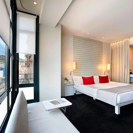 Novotel Paris Malmaison 4*