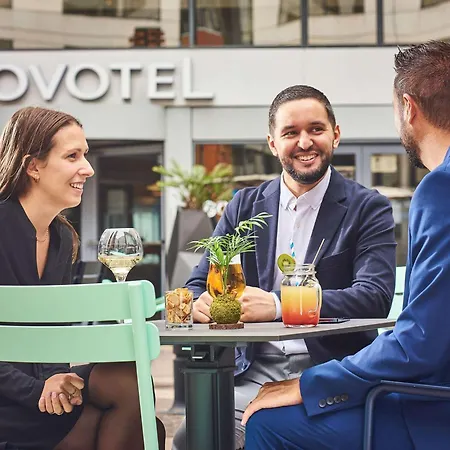 Novotel Paris Malmaison 4*