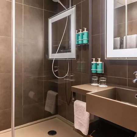 호텔 Novotel Paris Malmaison 루얼말메이슨