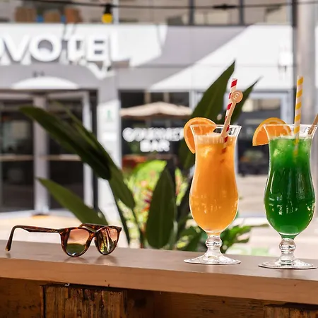 Novotel Paris Malmaison 4*