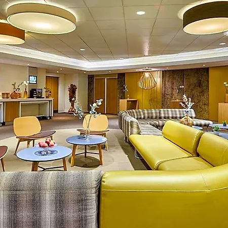 Отель Novotel Paris Malmaison Рюэй-Мальмезон