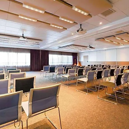 Novotel Paris Malmaison Szálloda 4*