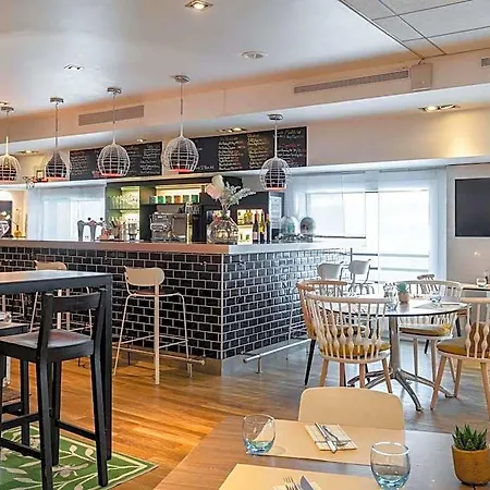 Novotel Paris Malmaison 4* Рюэй-Мальмезон