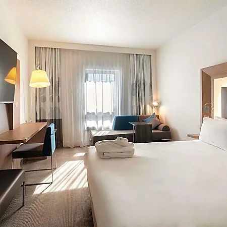 Novotel Paris Malmaison Rueil-Malmaison