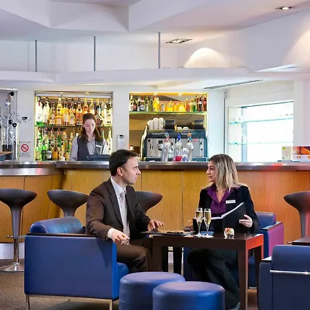 Novotel Paris Malmaison 4* Rueil-Malmaison